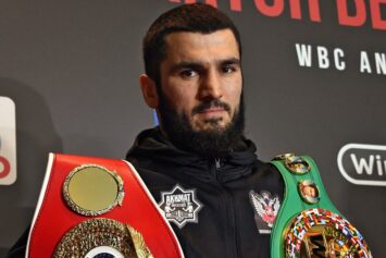 Названа неожиданная деталь в подготовке Бетербиева