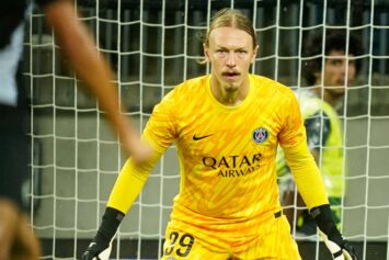 Матвей Сафонов рассказал о трудностях адаптации в Париже и амбициях в ПСЖ