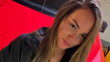 Экс-жена Бивола написала в личные сообщения Бетербиеву