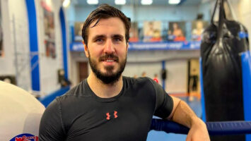 Вахитов оценил выступление Перейры в бою против Раунтри