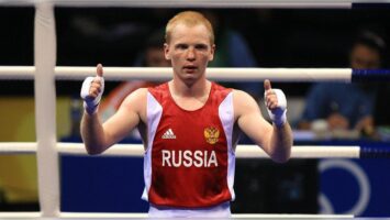 Двукратный Олимпийский чемпион назвал своего фаворита в схватке Бетербиев — Бивол