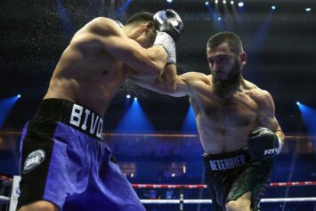 Тренер Джервонты Дэвиса оценил решение судей в бою Бетербиев — Бивол