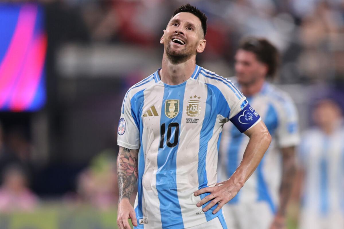 Лионель Месси: «Не ставлю конкретных сроков своего выступления за сборную, хочу просто наслаждаться игрой и поддержкой болельщиков»