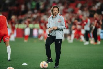 «Сокол» ответил на шутку Мостового о священнике и клоуне