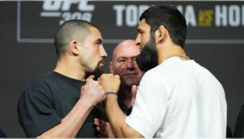 Где и когда смотреть поединок Уиттакер — Чимаев 26 октября 2024 года