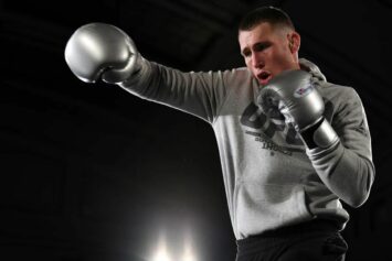 Экс-претендент на пояс UFC высказался о потенциальном поединке Дю Плесси и Чимаева