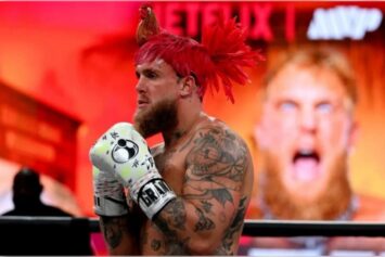 Джейк Пол шокировал фанатов своим новым образом на открытой тренировке перед боем с Майком Тайсоном