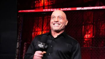 Комментатор Джо Роган назвал черту Майка Тайсона, которая может привести боксера к победе в бою с Джейком Полом