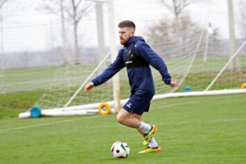 Глебов рассказал о реакции сборной России на дальний удар игрока Брунея