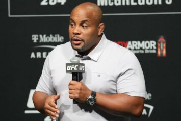 Дэниел Кормье оценил выступление Джона Джонса на UFC 309