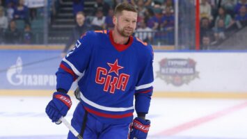 Форвард СКА Кузнецов назвал имя главного творца нынешних успехов «Вашингтона»