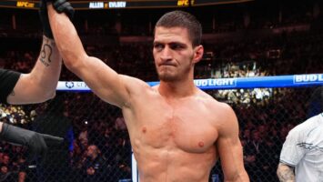 Мовсар Евлоев ответил на жалобы Алджамейна Стерлинга по поводу их грядущего поединка