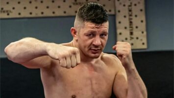 Экс-боец UFC Денис Тюлюлин назвал фаворита схватки между Мовсаром Евлоевым и Алджамейном Стерлингом