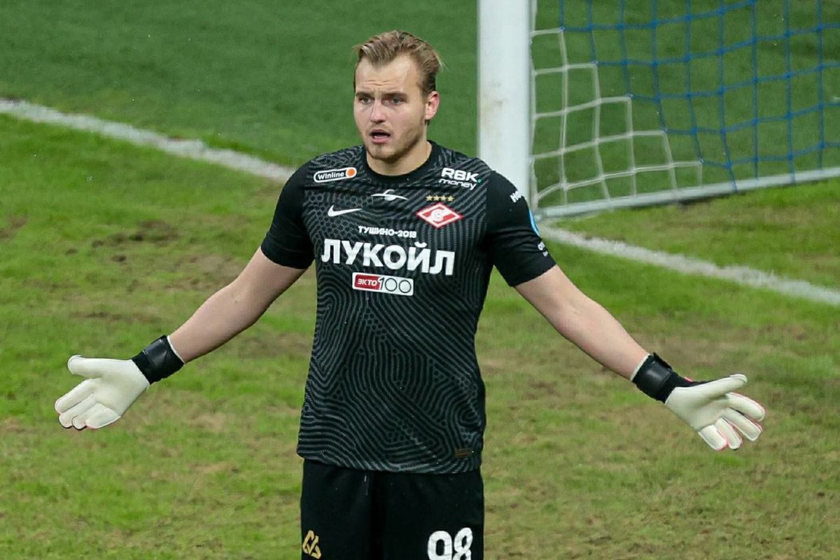 Александр Максименко