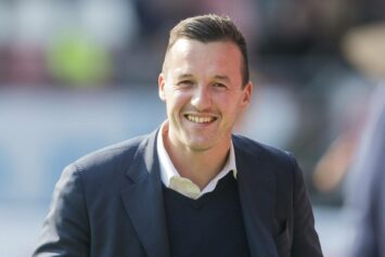 Помощник главного тренера «Шанхай Шэньхуа» Олег Яровинский поделился впечатлениями от работы в Китае