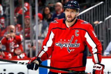 Овечкин рассказал, как будет встречать Новый год: «Оливье, пирожки и речь президента»