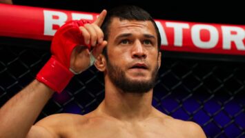 Усман Нурмагомедов сделал заявление перед титульной схваткой против Пола Хьюза