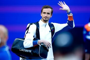 Чесноков: «Медведев не раскрылся на этом Australian Open — очень жаль!»