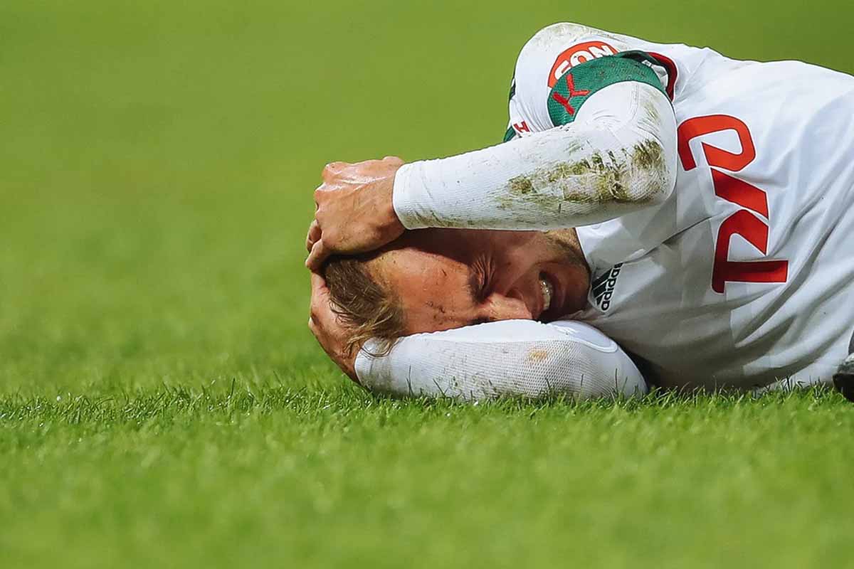 Поражение в футболе