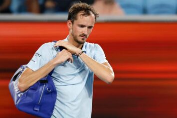 Чесноков прокомментировал поражения Медведева и Рублева на Australian Open-2025