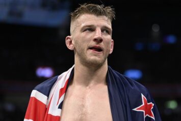 Дэн Хукер раскритиковал Армана Царукяна за «странный» отказ от боя на UFC 311
