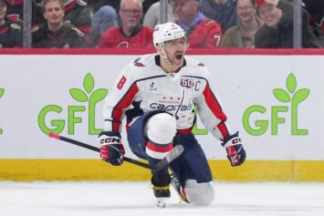 Главный тренер «Вашингтона» отметил значимость рекорда Гретцки для Канады