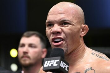 Энтони Смит рассказал, что обращался к UFC с просьбой принять участие в Power Slap