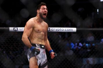 Нассурдин Имавов высказался о форме Исраэля Адесаньи в преддверии UFC Fight Night 250