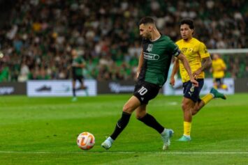 Синицын удивлен возможным переходом Сперцяна в «Лидс»