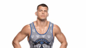 Дэниел Кормье привлек действующую суперзвезду WWE в тренерский штаб TUF 33