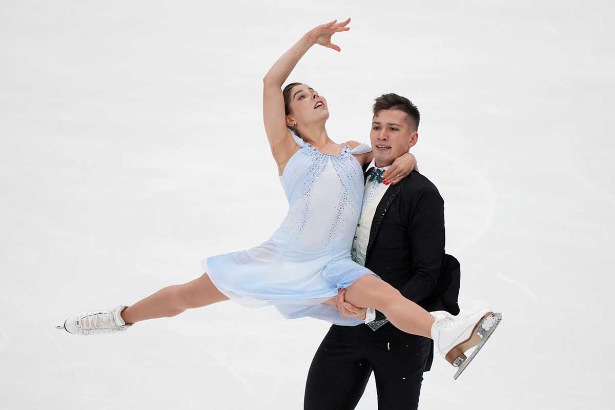 Анастасия Мишина и Александр Галлямов