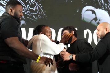 KSI ударил Диллона Дэниса на битве взглядов перед турниром Misfits Boxing 21