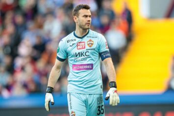 Хавбек ЦСКА Пьянич сравнил Акинфеева и Буффона