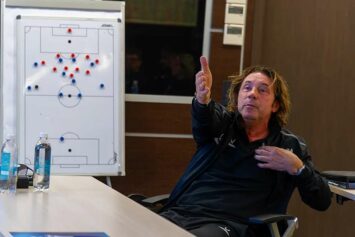 Мостовой прокомментировал трансфер Вильягры в ЦСКА