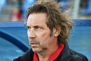 «Динамо» Махачкала готово принять Мостового в тренерский штаб