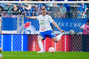 Тренер «Факела» — о ситуации с Божиным: «Мы с Семаком пришли к взаимопониманию»