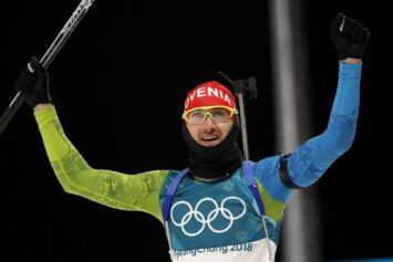 37-летний словенец Яков Фак сенсационно выиграл гонку на домашнем этапе Кубка Мира