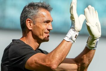 Тренер вратарей «Химок» поделился своим мнением о легендах «Барселоны»