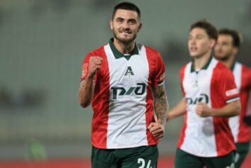 Сенников — о старте «Локомотива» после паузы: «Все команды физически готовы, играть тяжело»