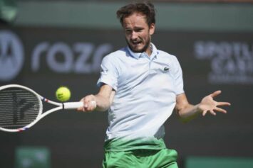 Ольховский прокомментировал текущие результаты Медведева