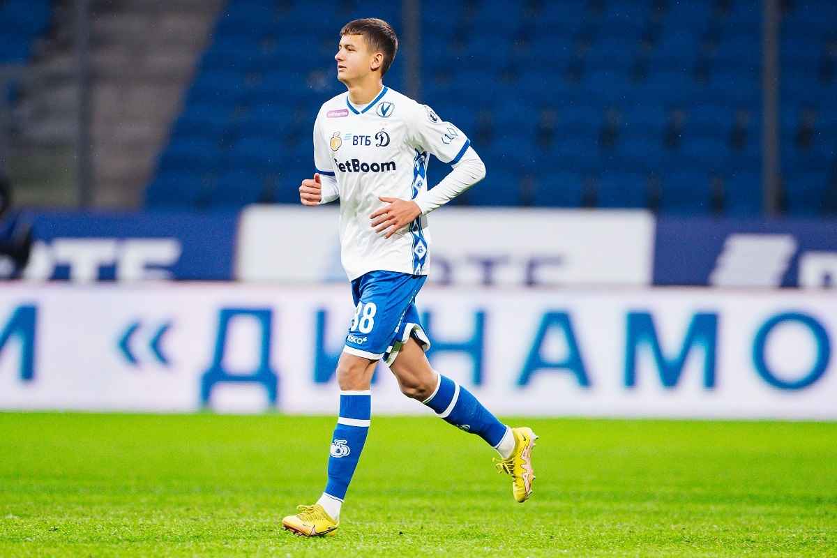 Виктор Окишор