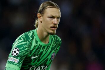 Footmercato: Сафонов получил оценку 6.0 за матч ПСЖ с «Сент-Этьеном»