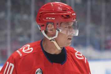 Буре — о возможном матче ветеранов КХЛ и НХЛ: «Готов помочь в организации, но сыграть не смогу»