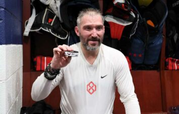 Овечкин занял два места в топе лучших игроков дня НХЛ