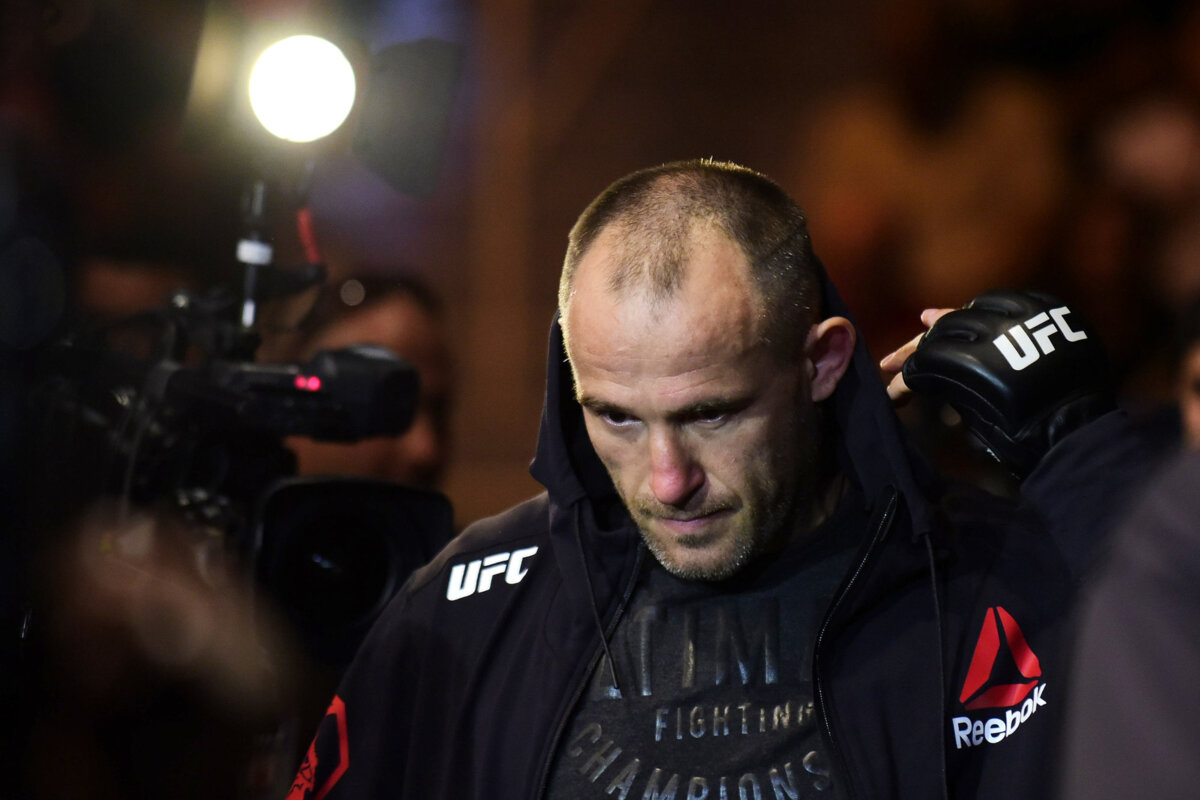 Алексей Олейник