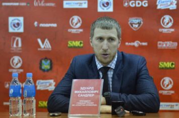 Руководитель «Динамо Владивосток» избил футболиста своего клуба —  Mash на спорте