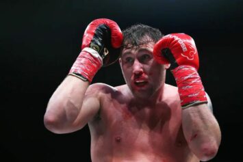 Поединок Даррена Тилла против Даррена Стюарта возглавит Misfits Boxing 21