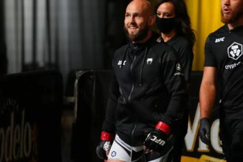 Ветеран UFC Келлехер дебютирует в BKFC Ice Wars