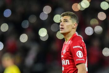 Роман Зобнин