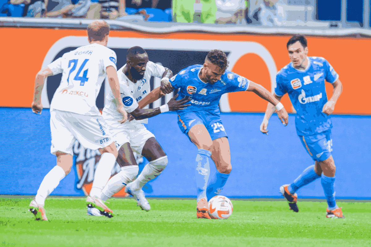 Динамо — Зенит